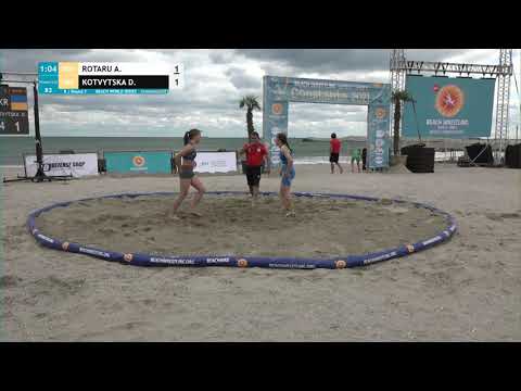 Round 3 Women's BW - 50 kg: A. ROTARU (ROU) v. D. KOTVYTSKA (UKR)