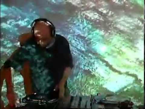 Father Ohmicron, visuals by THIEF - RTS.FM.18.02.12