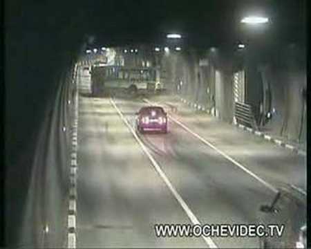 Bendy bus out of control in a tunnel