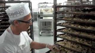 preview picture of video 'Biscotti - Italian Cookies from Di Camillo Bakery'