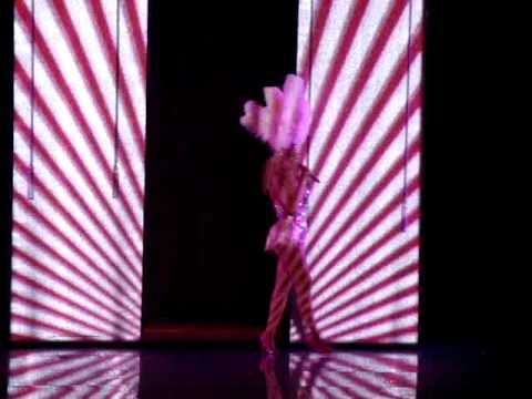 download lagu mp3 mp4 Beyonce Naughty Girl Live Revel, download lagu Beyonce Naughty Girl Live Revel gratis, unduh video klip Beyonce Naughty Girl Live Revel