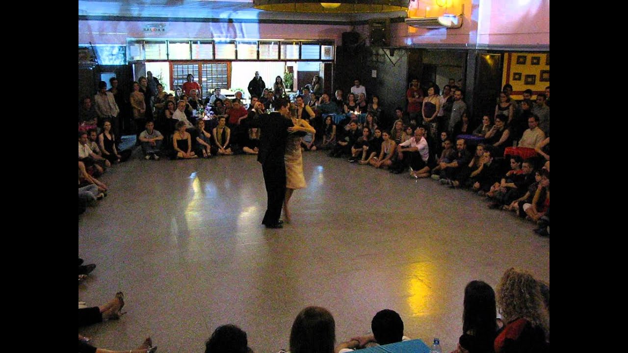 Video thumbnail for RODRIGO PALACIOS y AGUSTINA BERENSTEIN en ¡Viva la Pepa! milonga 2/4