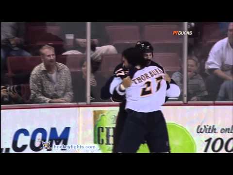 Chris Thorburn vs George Parros Oct 15, 2010