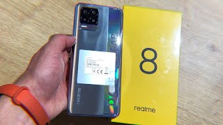 realme 8 6/128GB Cyber Silver - відео 1