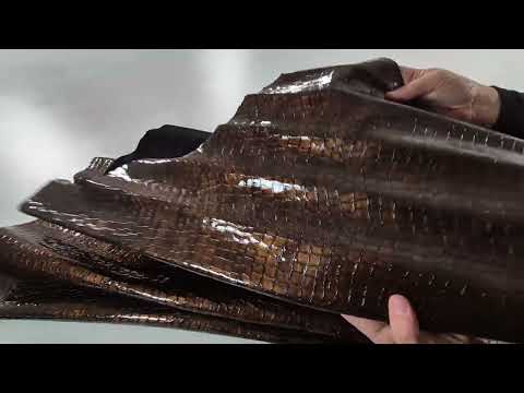 CROCODILE EMBOSSED 1063