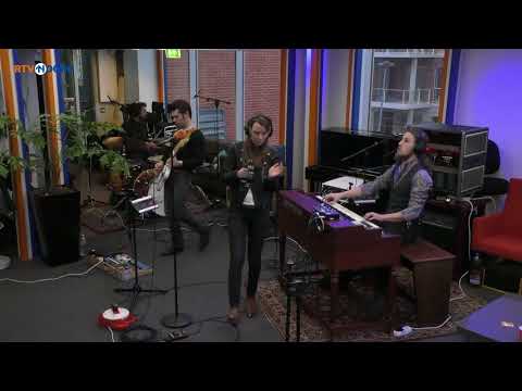 Maaris - Time - RTV Noord [10-2-2018]