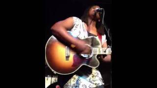 Ruthie Foster &quot;Set Fire To The Rain&quot;