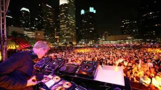 D Ramirez - Venus and Mars (Meat Katie and D Ramirez mix)