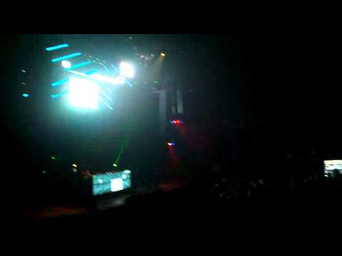 BROOKES BROTHERS feat MC MASTER X - UKF RAMPAGE @ LOTTO ARENA (ANTWERPEN) 03.03.2012