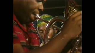 Ron Carter - "Little Waltz" with Freddie Hubbard, Lenny White, and Cedar Walton #roncarterbassist