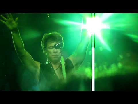 Bon Jovi - LAY YOUR HANDS ON ME - Orlando, FL - 5-15-2011