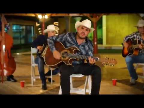 El Komander -  El machetazo - En Vivo 2017