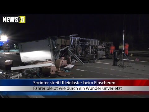 10.05.2017 (HO) Sprinter streift Kleinlaster beim Einscheren