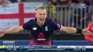 Curran collects five as England clinch fifth ODI