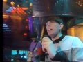 Inspiral Carpets - This Is How It Feels ( Top Of The Pops 1990 )