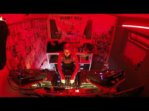 Biianco // 1-hour DJ set ~ Techno / Trance