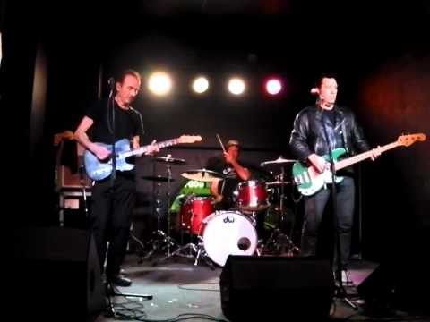 Hugh Cornwell "Nerves of Steel" extended soundcheck