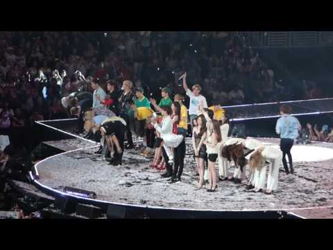 160731 KCON LA 2016 DAY 2 ENDING