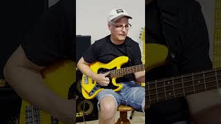 Video thumbnail for Markbass MB Yellow JB #bass #markbass #bassplayer #bassist #jazzbass by Music Park