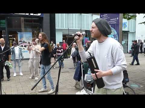 "LOVE OF THE COMMON PEOPLE" / "EVERYWHERE" BY RUFF TRADE, BUSKING IN MANCHESTER  06/07/2023