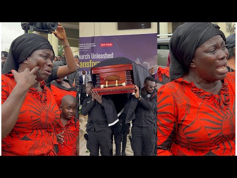 Nobody knows tomorrow 😢 Keche Joshua makes emotional statement at his late mum’s funeral 