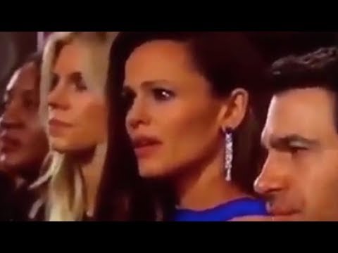 download lagu mp3 mp4 Jennifer Garner Oscars 2018, download lagu Jennifer Garner Oscars 2018 gratis, unduh video klip Jennifer Garner Oscars 2018