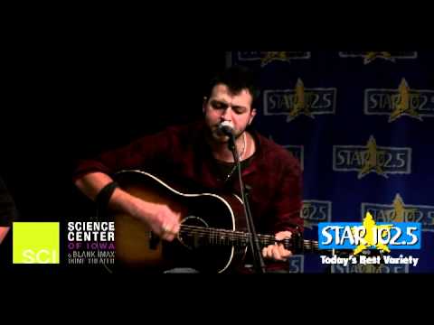 Ryan Star - Brand New Day (Live at the STAR 102.5 Acoustic Lounge)