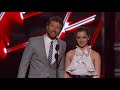 Brett Eldridge And Hailee Steinfeld Present Top Country Artist BBMA 2015