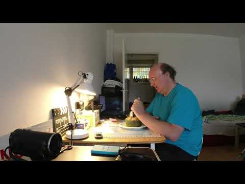 MongoTV_3637 - Min Aftensmad - Oksebouillonsuppe Med KØDBOLLER - Nudler - Løg og GULERØDDER