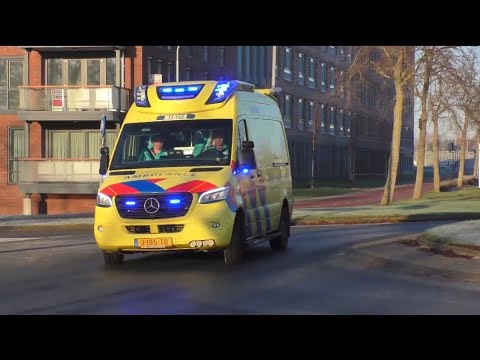 17X Verschillende Ambulance Post Haarlem West met spoed  in Velserbroek en Haarlem
