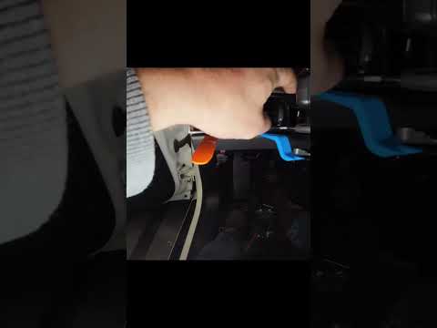 DIY Audi A6 C6 12.3" Android Radio Installation Guide! #Upgrade #Shorts #A6C6 #Audi #A6 #C6