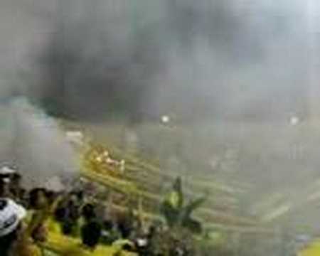 "Real Cartagena vs Yu ni oh El Verdadero aguante" Barra: Rebelión Auriverde Norte &bull; Club: Real Cartagena