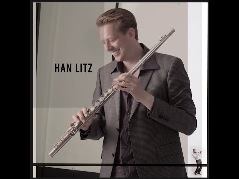 Han Litz on alto flute in Bairro Alto (Dub Creator Remix) www.hanlitzgroup.nl