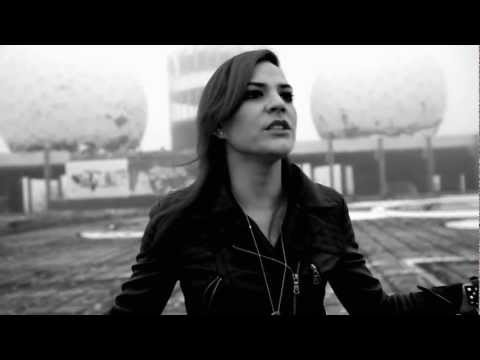 Ming's Pretty Heroes (Mingue) - Out at Sea