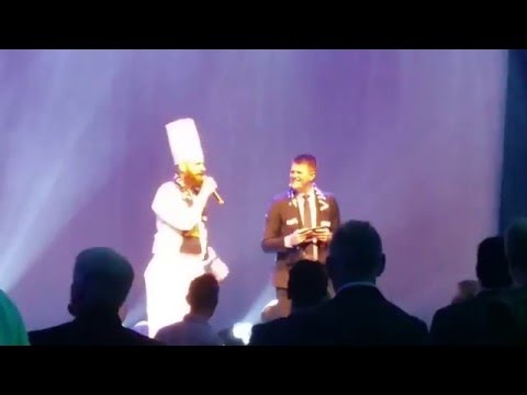 Ein blåe dag- Viking FK - Singing chef