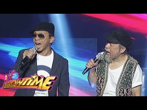 It's Showtime: Rock 'n roll with Mike Hanopol