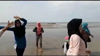 preview picture of video 'Pantai selatpanjang kepulauan meranti'