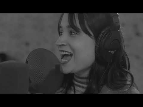 Damaris Bojor - Volar (con Juan Cirerol) (Video Oficial)