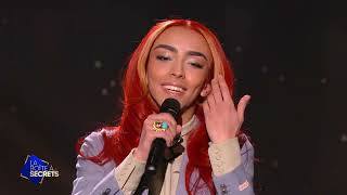 &quot;Mamy Blue&quot; ! Bilal Hassani et Black Harmony Gospel surprennent Nicoletta - La boite à secrets