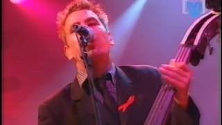 The Living End - 02 - Roll On (Homebake 2000)