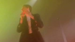 Thomas Azier — Gold — Paris