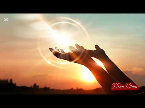 TRUST IN GOD// Ella Scott// Christian Worship Song// Lyric Video 