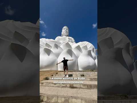 Maior que o Cristo Redentor. E fica no Espírito Santo.