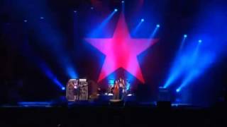 Rage Against The Machine - Sleep Now In The Fire (Live in London 2010)
