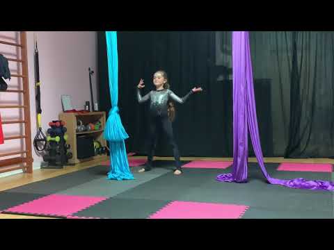 8 year old on aerial silks at EvettesDanceFitnessClub