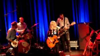 Tina Dico live in Oldenburg - London - Goldhawk Road.MPG