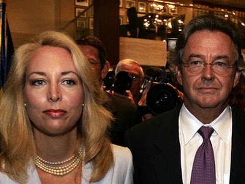 Valerie Plame, outed CIA agent, starts new chapter in life