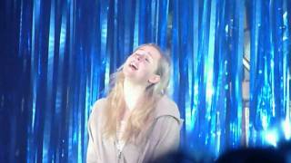 Diana Vickers. Sunlight  (live theatre clip).  Little voice. Part 5