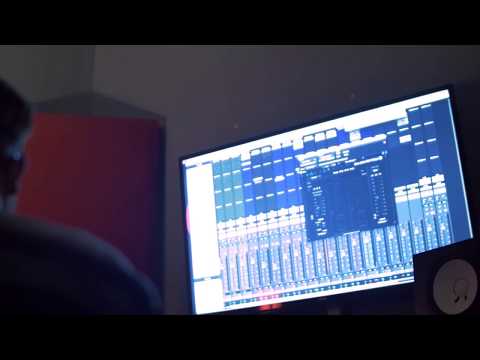 Dunnï - Pre Rolls ( in the Studio w/ @MixedByGee )