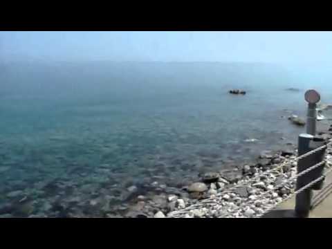 Este es el mar de Okushiri. Mar claro alrededor de la isla ♪